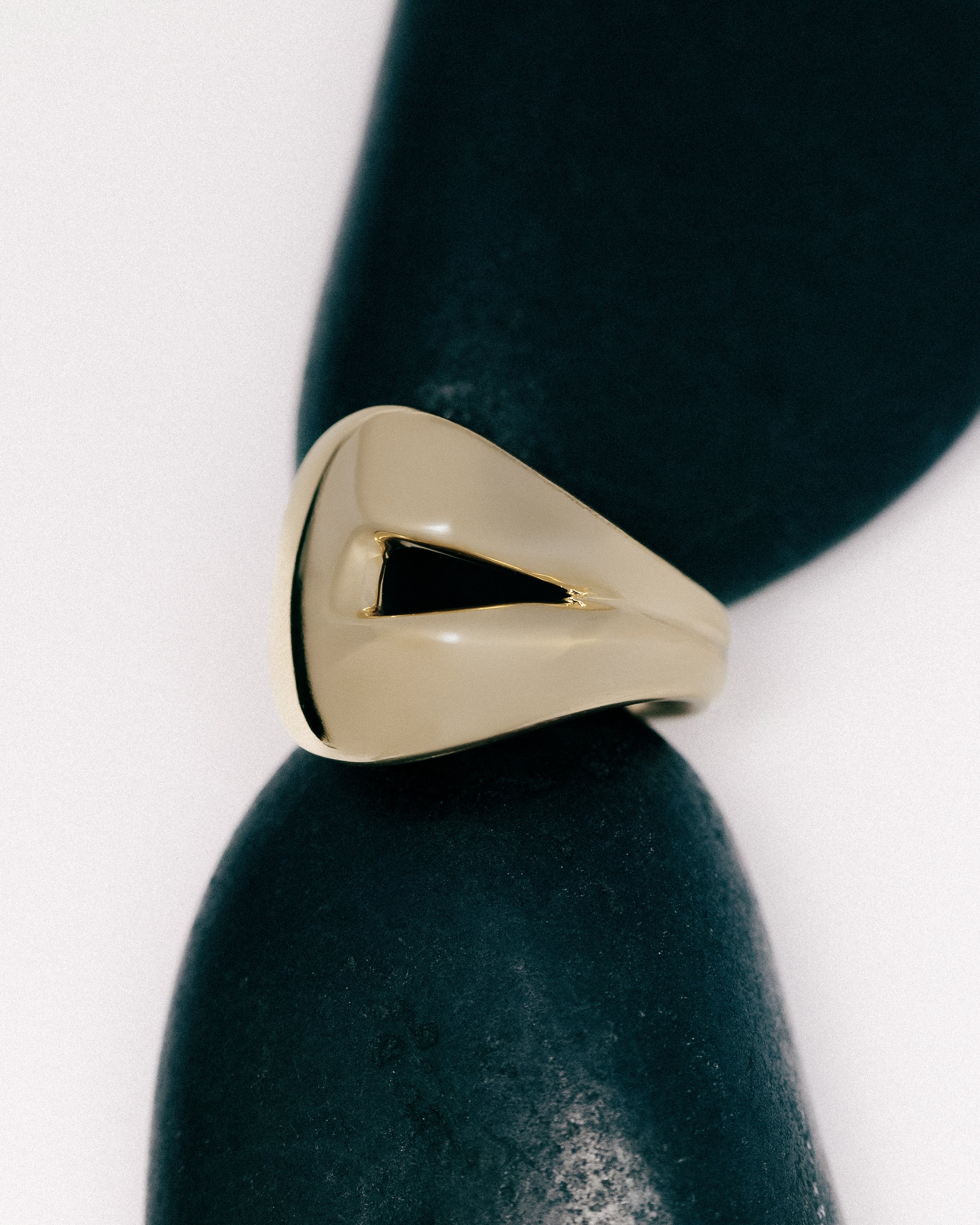 Contour Ring